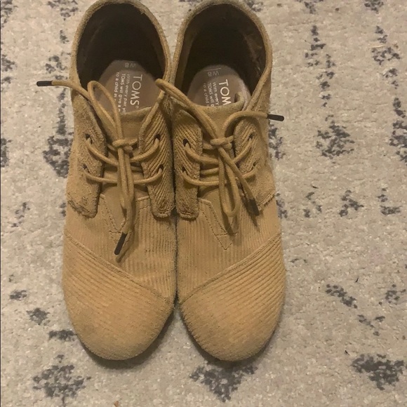 Tom’s wedge corduroy tie bootie - Picture 3 of 6